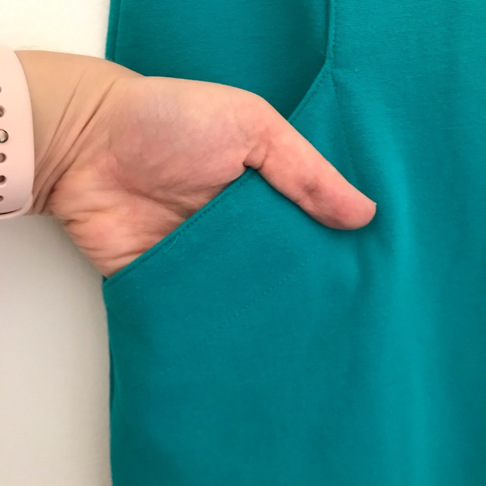 Landon’s End midi fitted turquoise dress - Picture 2 of 6